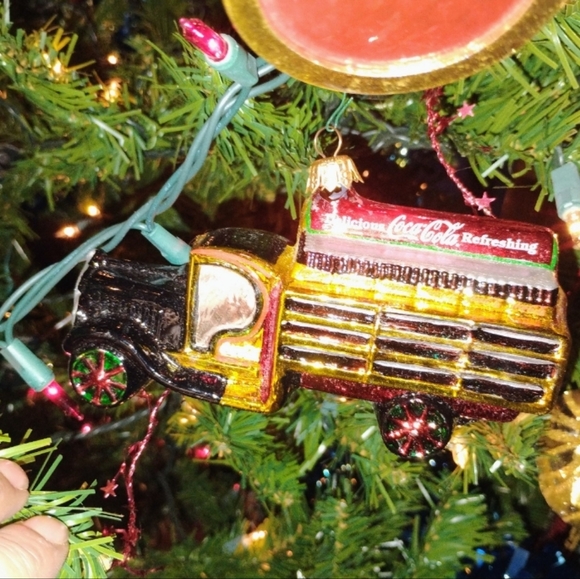 Kurt Adler Coca-Cola Truck Polonaise Ornament - Picture 3 of 4
